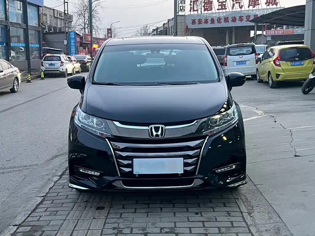 Honda Odyssey 2020 — фото 2