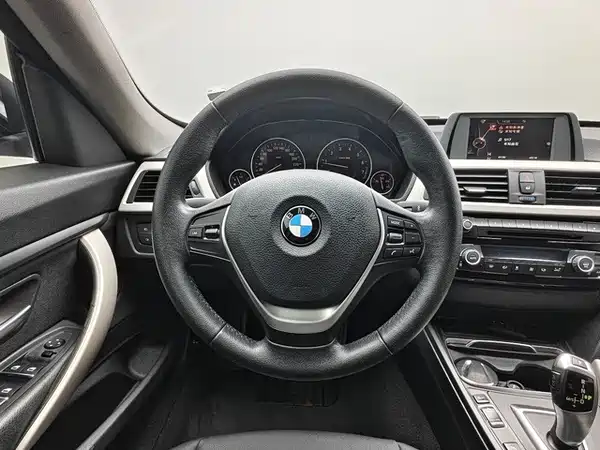 BMW 3 Series GT 2016