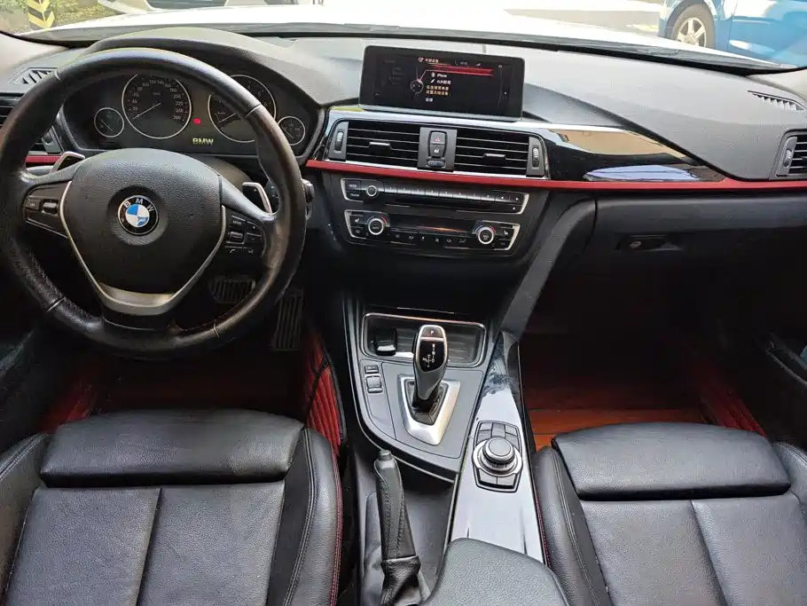 BMW 3 Series 2013 — фото 12