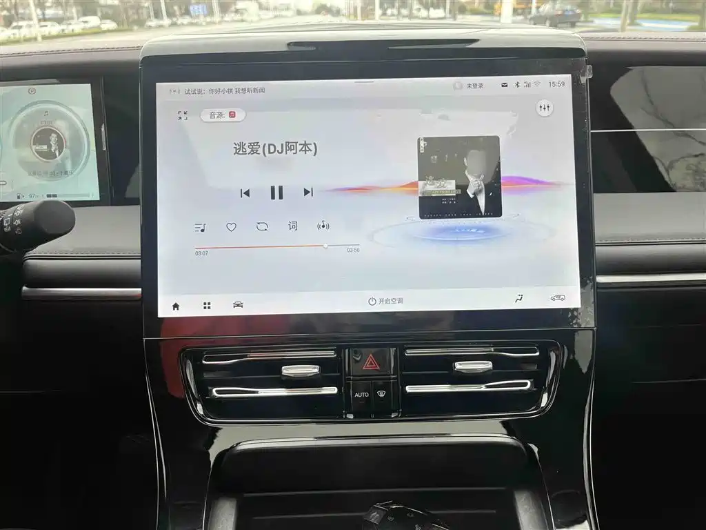 GAC Motor Trumpchi M8 2024 — фото 17