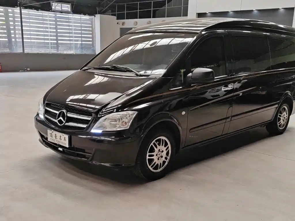 Mercedes-Benz Viano 2016 — фото 3