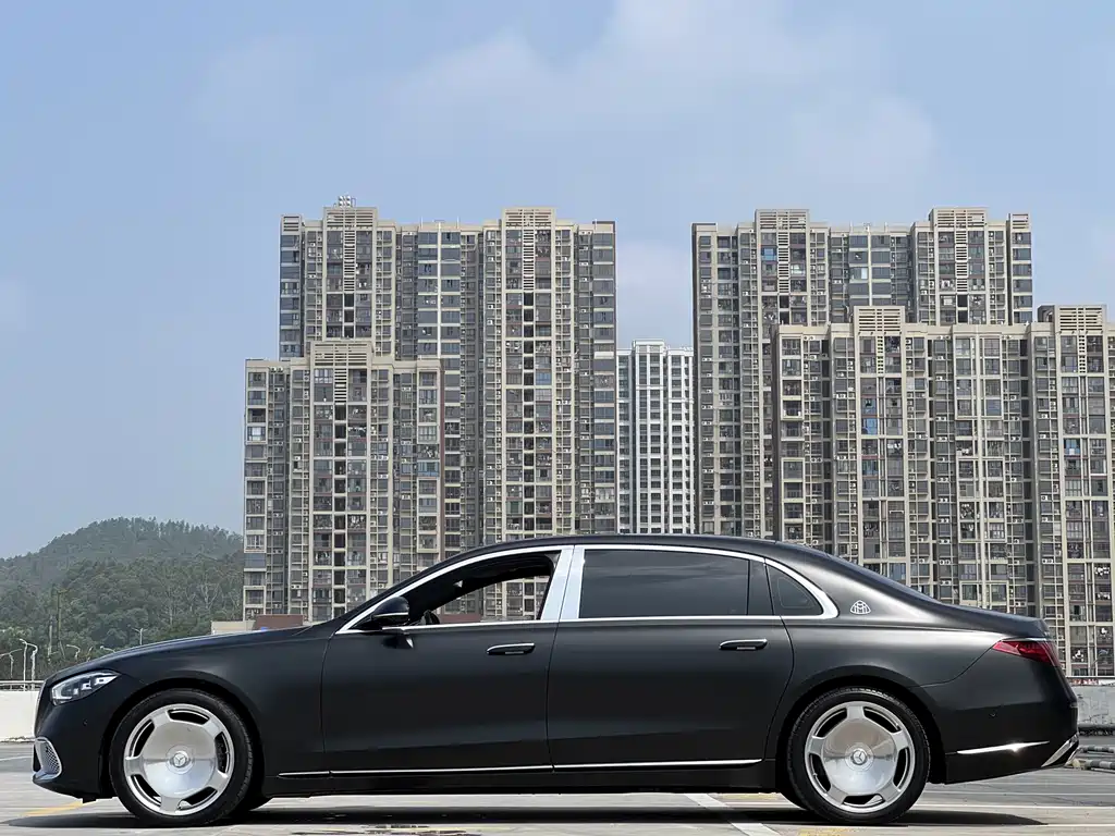 Mercedes-Benz S-Class 2024 — фото 16