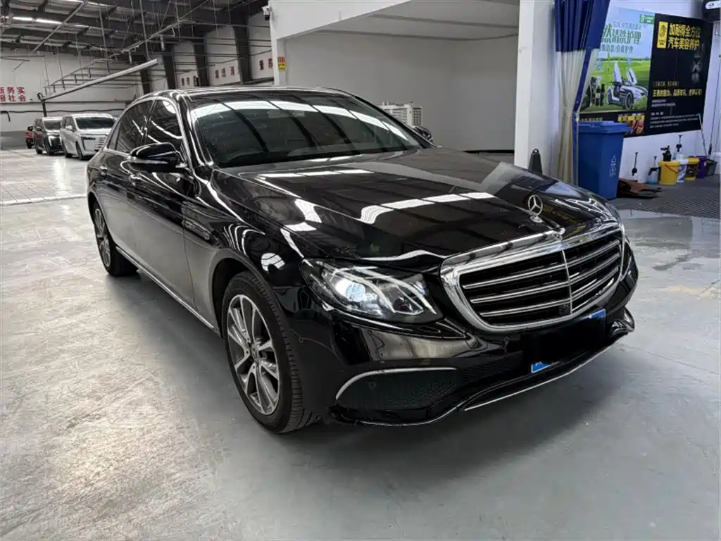 Mercedes-Benz E-Class 2019 — фото 3