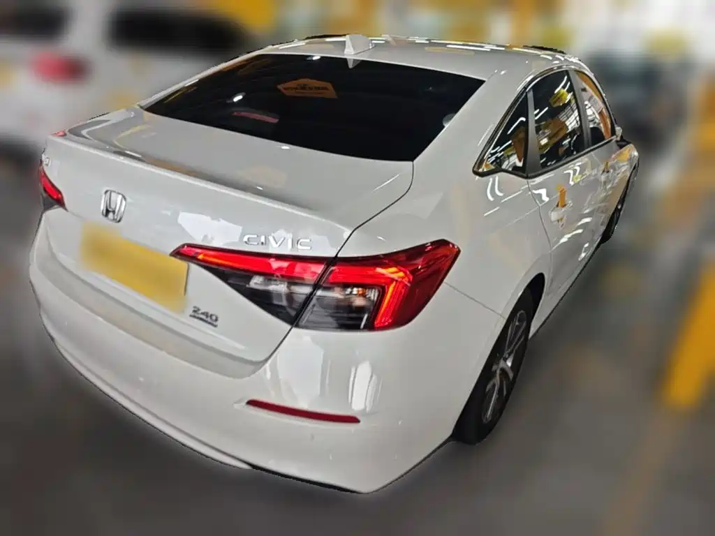 Honda Civic 2024 — фото 12