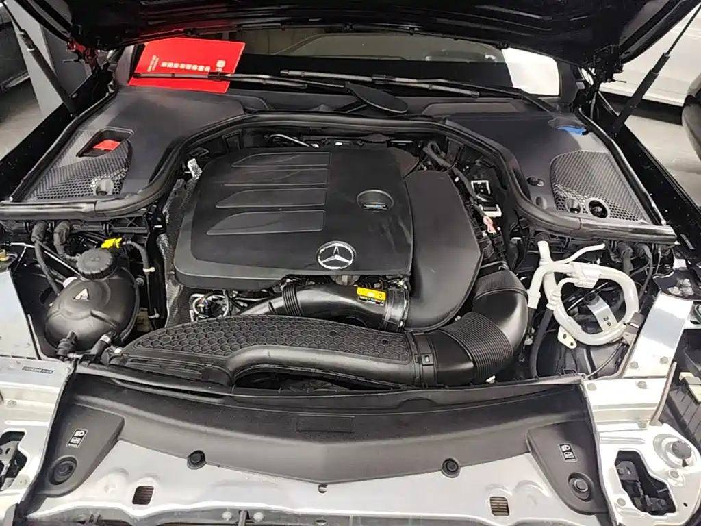 Mercedes-Benz E-Class 2021 — фото 20