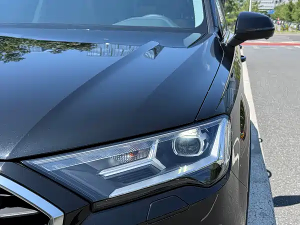 Audi Q7 2024