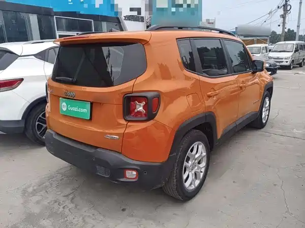 Jeep Freeman 2018