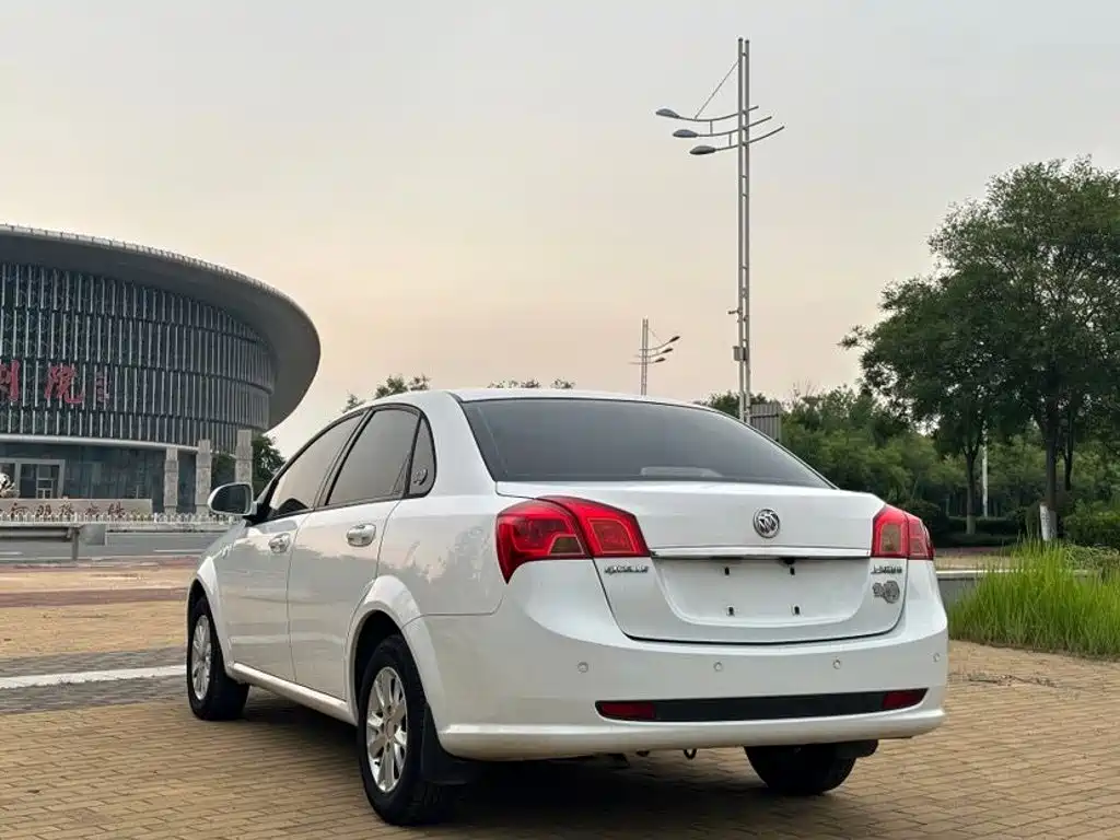 Buick Excelle 2014