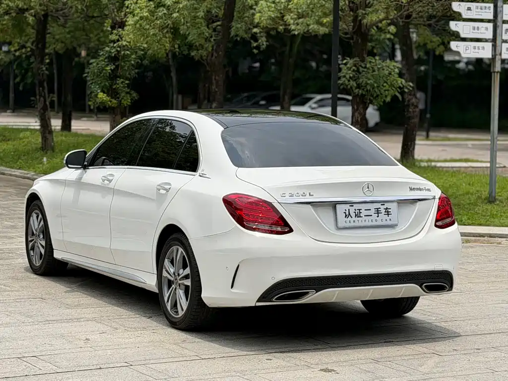 Mercedes-Benz C-Class 2018 — фото 10