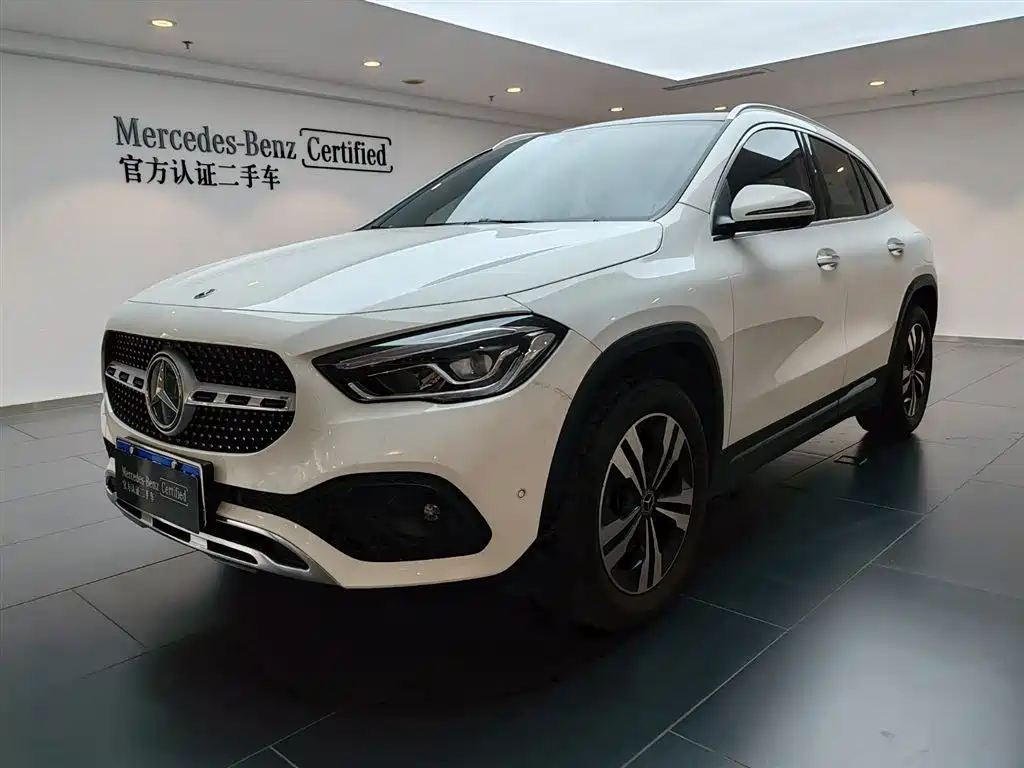 Mercedes-Benz GLA 2021 — фото 1