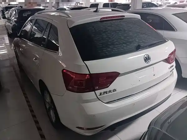 Volkswagen Gran Lavida 2017