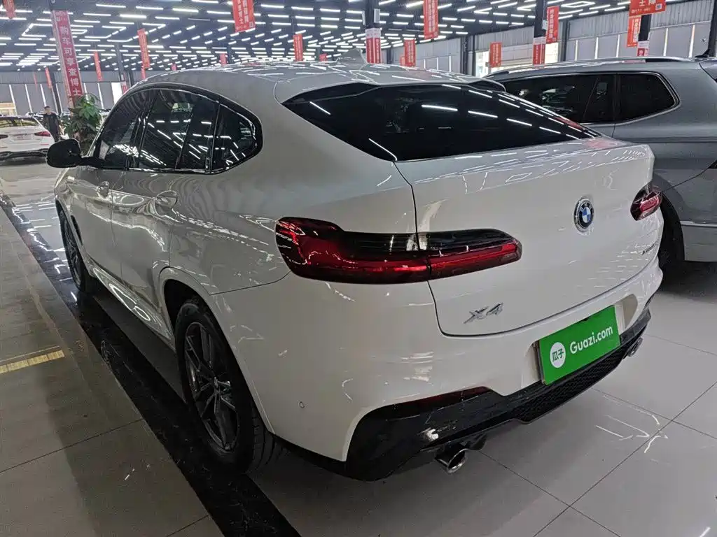 BMW X4 2020 — фото 23