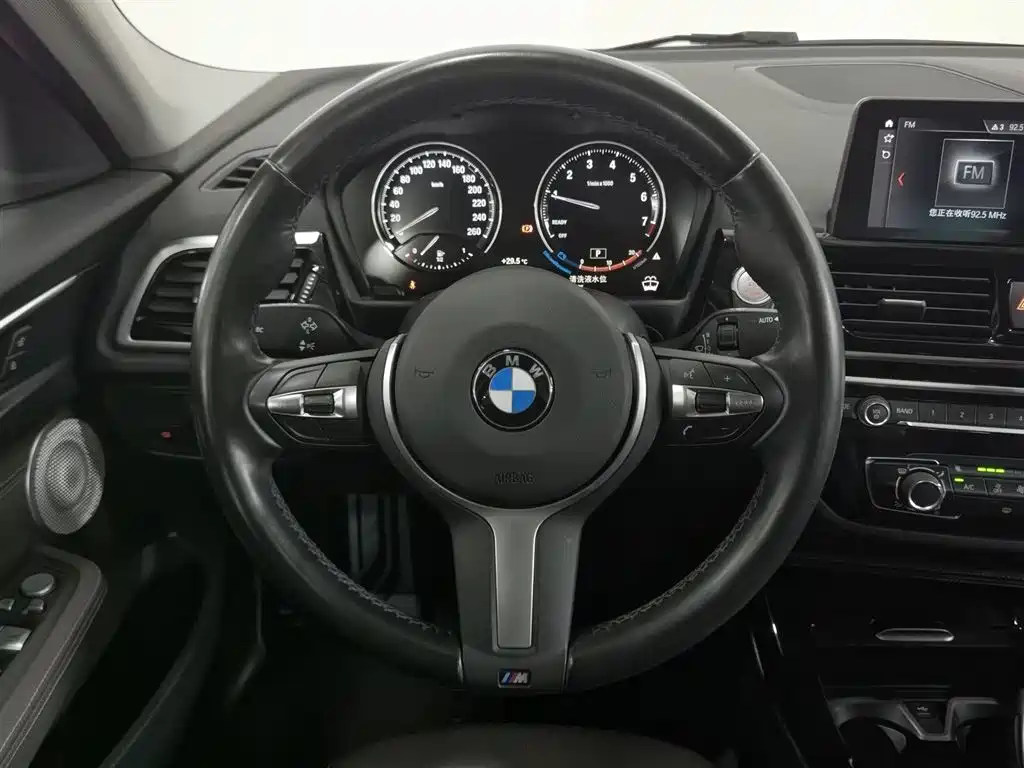 BMW 1 Series 2021 — фото 11