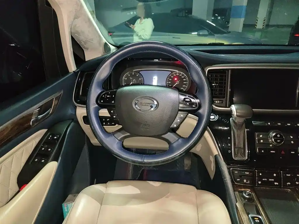 GAC Motor Trumpchi M8 2018 — фото 3