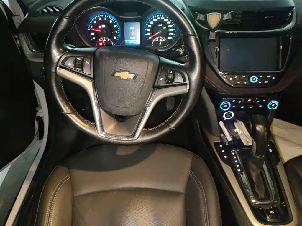 Chevrolet Malibu 2018 — фото 3