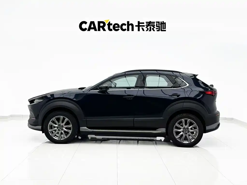 Mazda CX-30 EV 2022 — фото 3