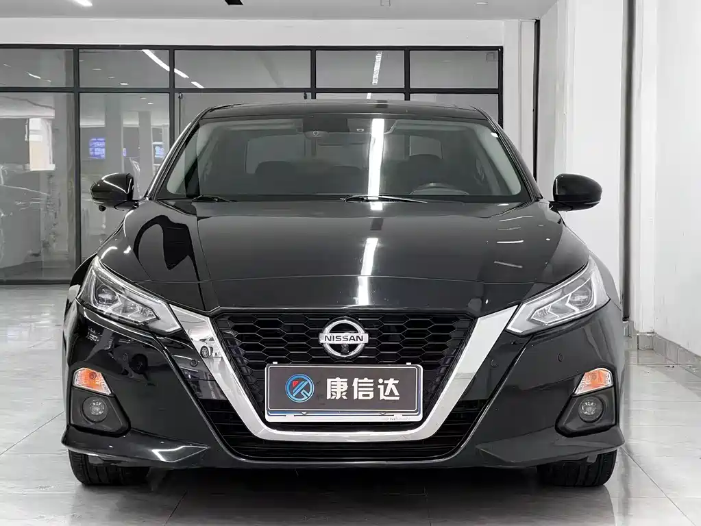 Nissan Teana 2022 — фото 2