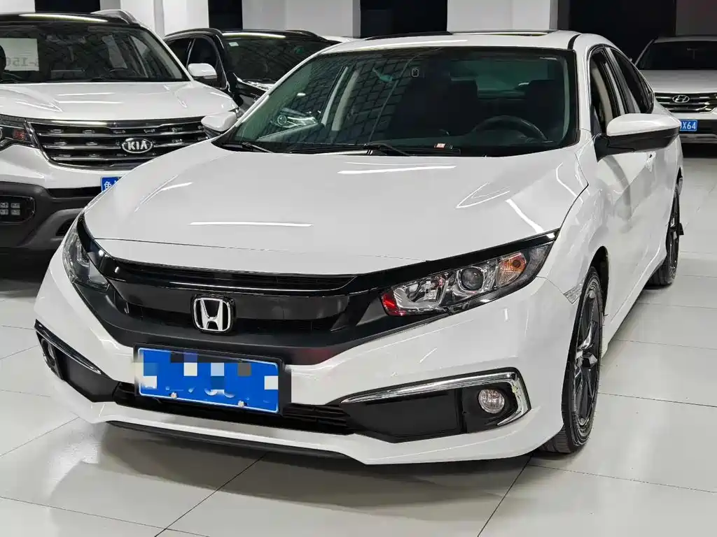 Honda Civic 2021 — фото 1