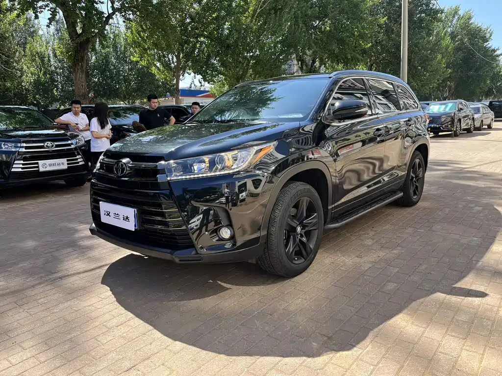 Toyota Highlander 2020 — фото 2