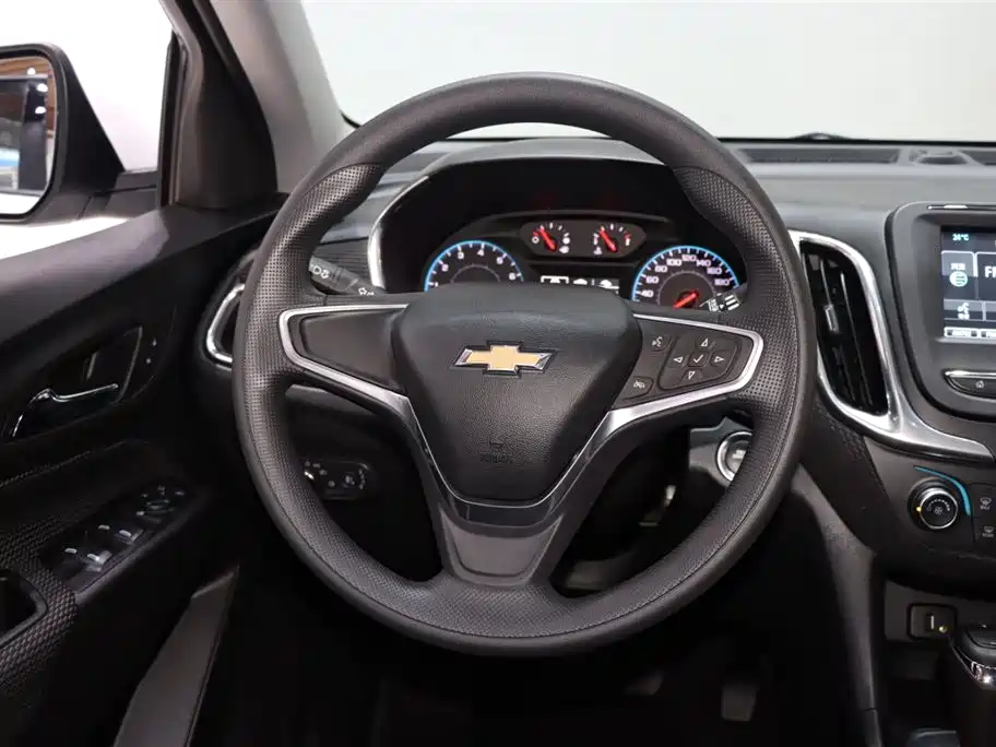 Chevrolet Equinox 2019 — фото 12