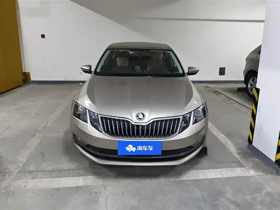 Skoda Octavia 2019 — фото 2