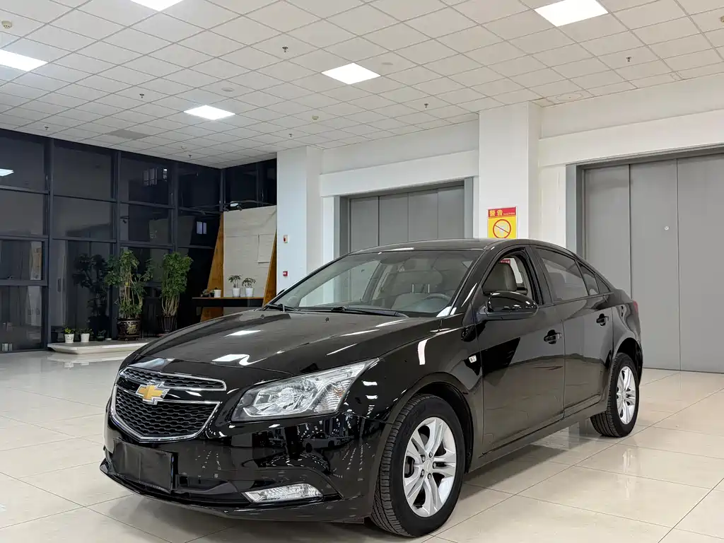 Chevrolet Cruze 2015 — фото 1