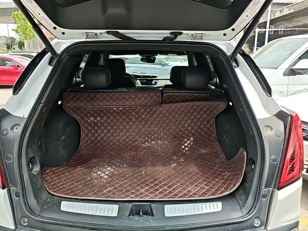 Cadillac XT5 2022 — фото 19