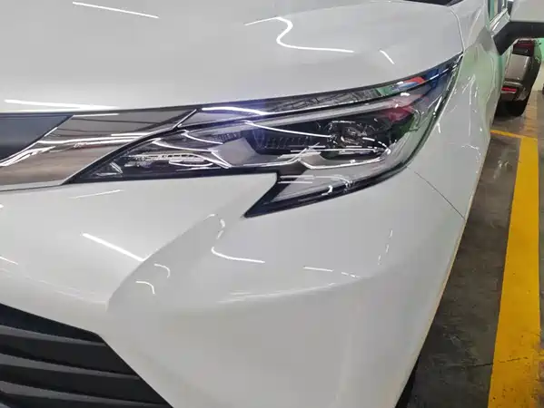 Toyota Sienna 2025