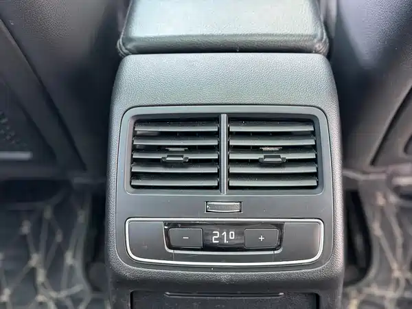 Audi A4L 2017