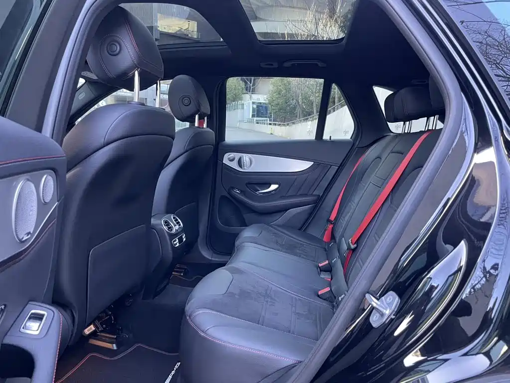 Mercedes-Benz GLC AMG 2019 — фото 9