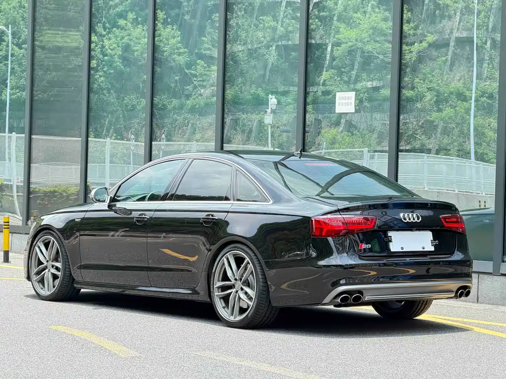 Audi S6 2014 — фото 6