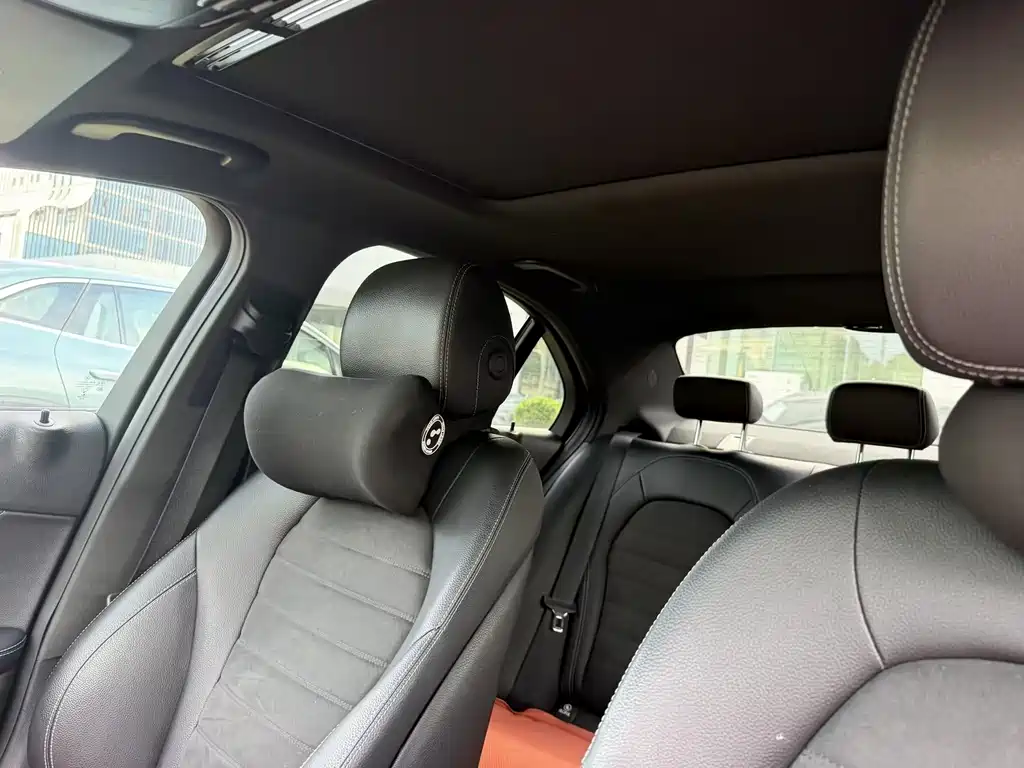 Mercedes-Benz C-Class 2018