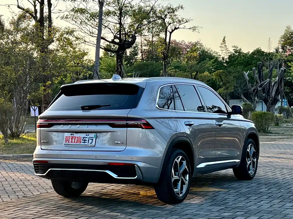 Geely Xingyue L 2023 — фото 7