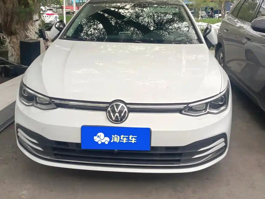 Volkswagen Golf 2024