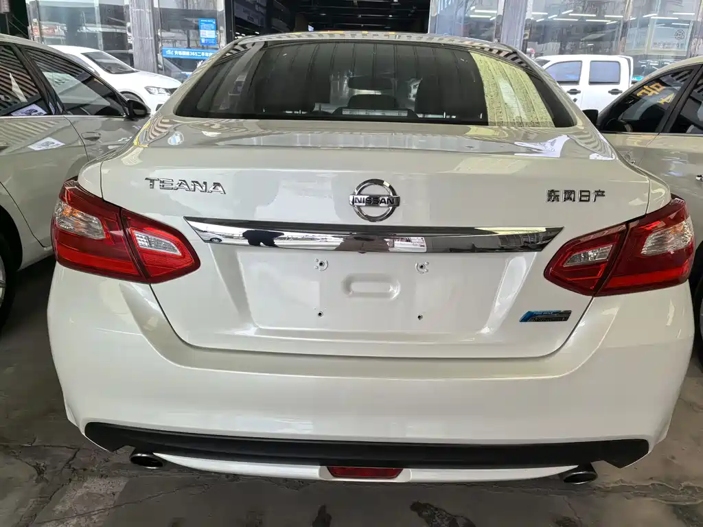 Nissan Teana 2018