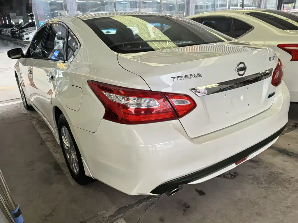 Nissan Teana 2018