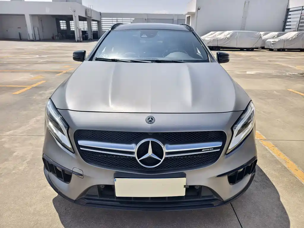 Mercedes-Benz GLA AMG 2017 — фото 2