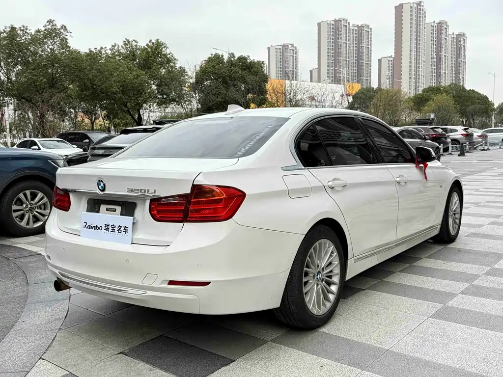 BMW 3 Series 2013 — фото 6