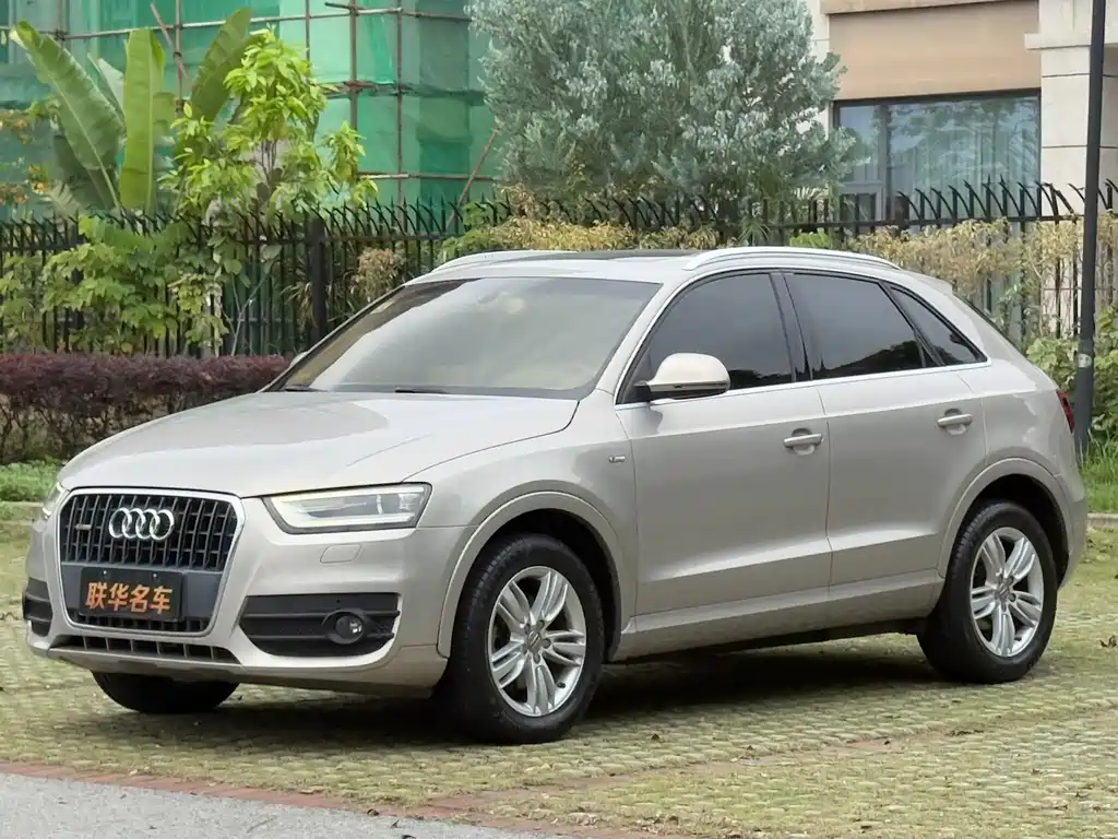Audi Q3 2015 — фото 3