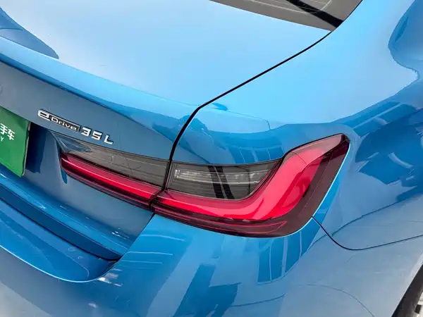 BMW i3 2023