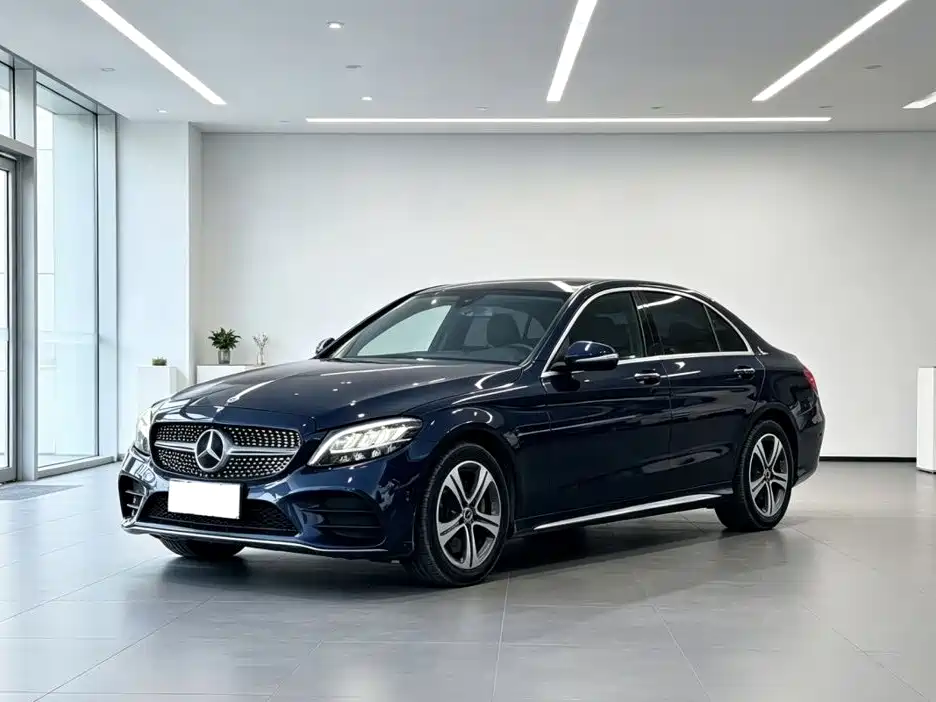 Mercedes-Benz C-Class 2020