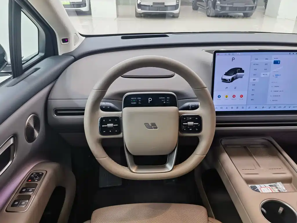 Li Auto i8 2025 — фото 20