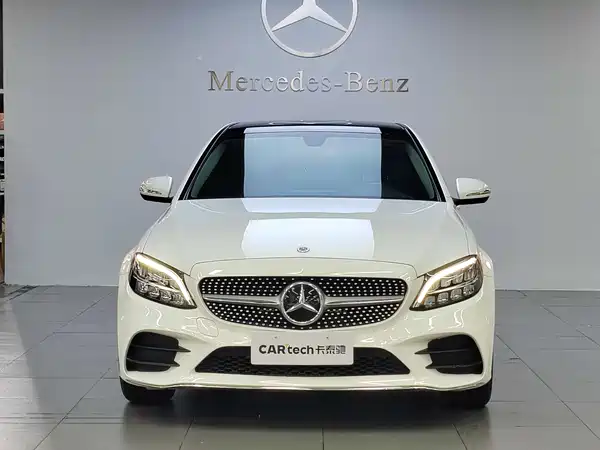 Mercedes-Benz C-Class 2019