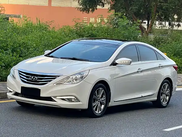 Hyundai Sonata 2014