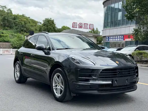 Porsche Macan 2020