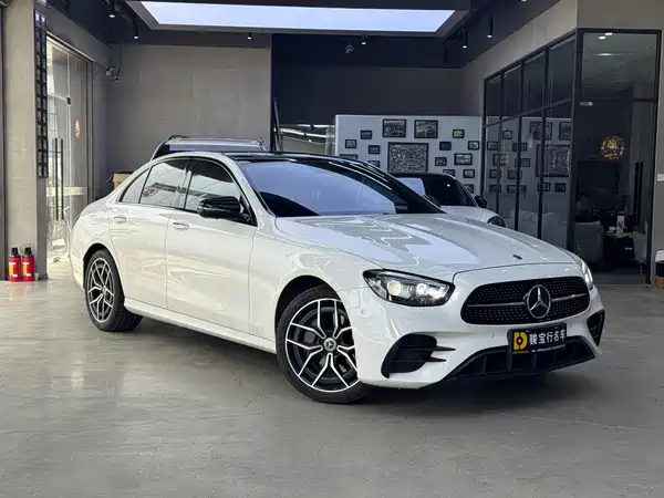 Mercedes-Benz E-Class 2021