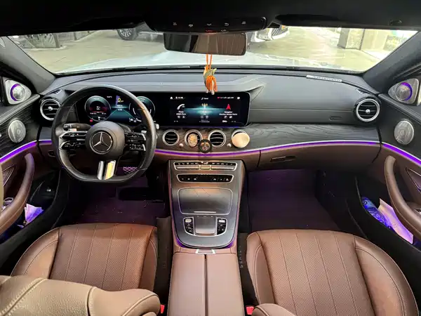 Mercedes-Benz E-Class 2021