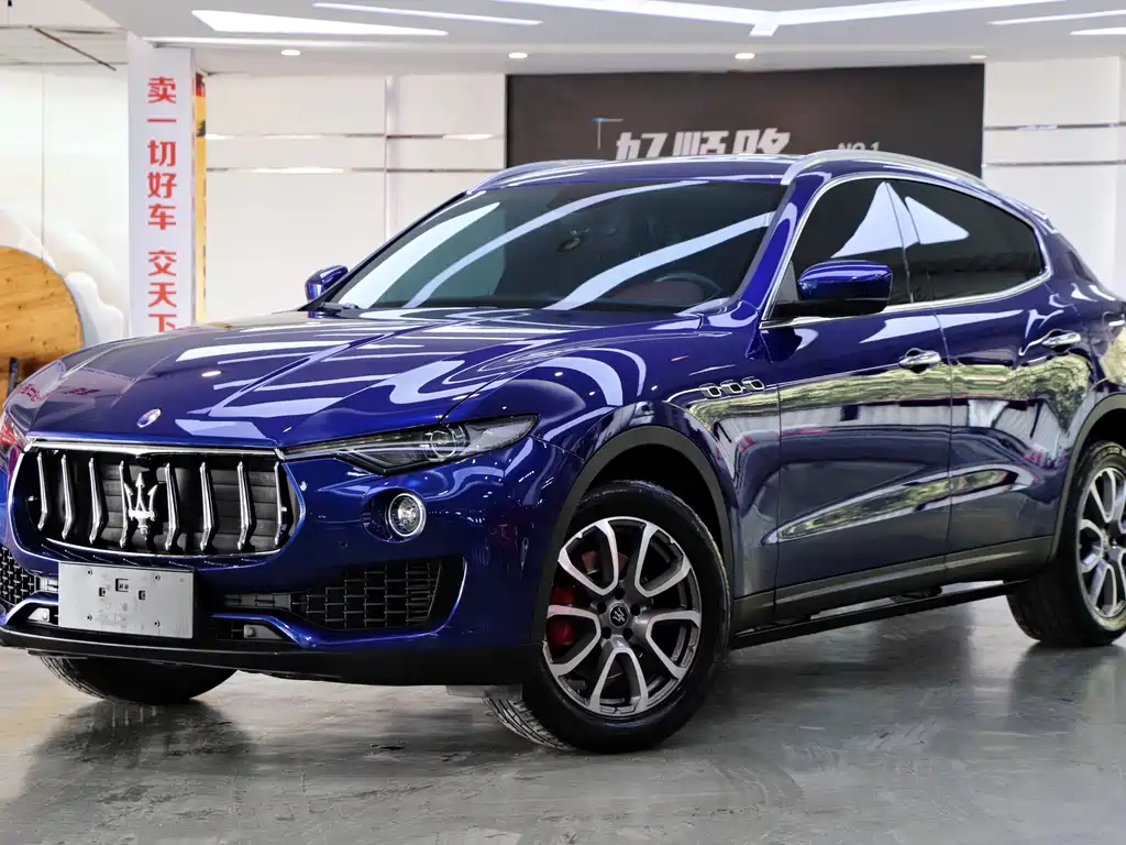 Maserati Levante 2021 — фото 1
