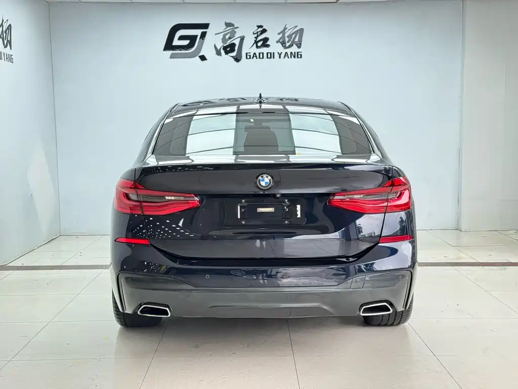 BMW 6 Series GT 2018 — фото 28