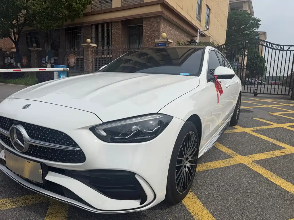 Mercedes-Benz C-Class 2023